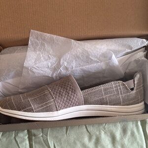 Cloudsteppers by Clarks Women's Beige Slip-On Loafers